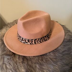 Stylish Tan Fedora with Leopard Band